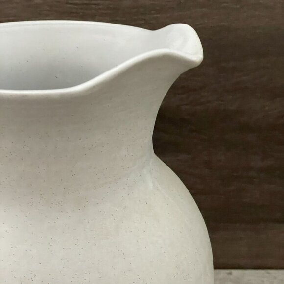 Amber Lewis Anthropologie Jayme Two-Tone Handled Porcelain Pitcher 125oz 10.25"H - Picture 7 of 11